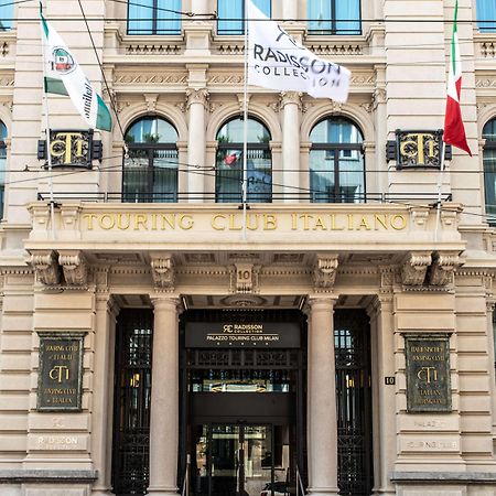 Radisson Collection Hotel, Palazzo Touring Club Milaan Buitenkant foto The Milan headquarters of the Touring Club Italiano